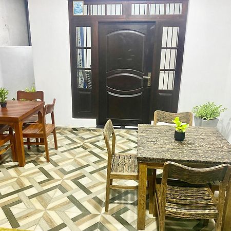 Mario Family Villa And Restaurant Негомбо Экстерьер фото